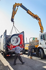 Погрузка гидравлических стыковых сварочных аппаратов для полиэтиленовых труб Gas Fusion Red-1000